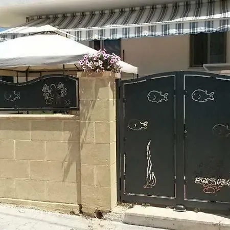 Apartment Bathos Patu